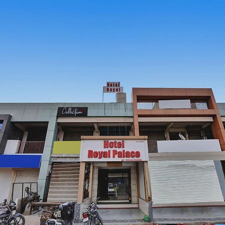 Hotel O Royal Ahmedabad Luaran gambar
