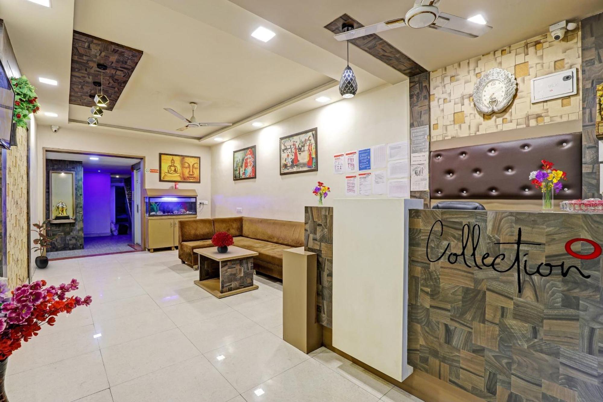Hotel O Royal Ahmedabad Luaran gambar